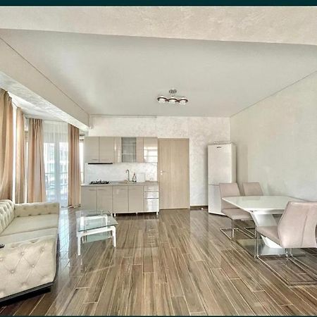 Apartament De Inchiriat Premium Twin Residence , Mamaia Εξωτερικό φωτογραφία